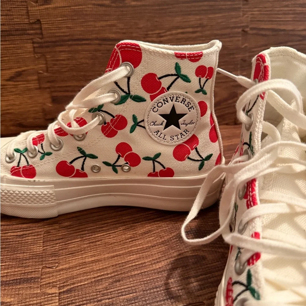 Womens Converse All Star Lift High-Top Sneaker - Egret / Cherries | 7 - Picture 6 of 14